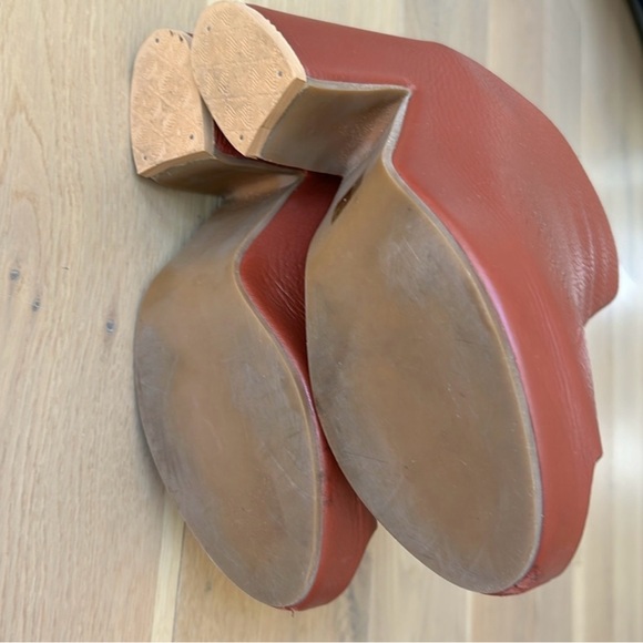 Balenciaga Brown Leather Slingback Platform Heels - Picture 11 of 14